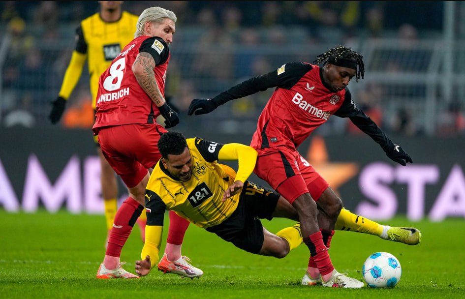 Dortmund vs Bayer Leverkusen (02:45 &#8211; 11/01) | Xem lại trận đấu