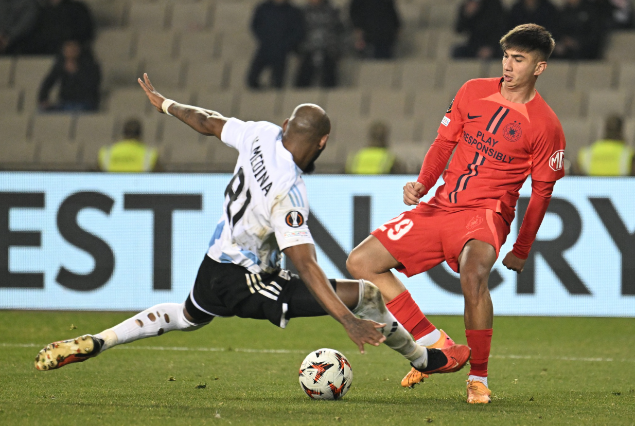 Qarabag vs FCSB (00:45 &#8211; 24/01) | Xem lại trận đấu