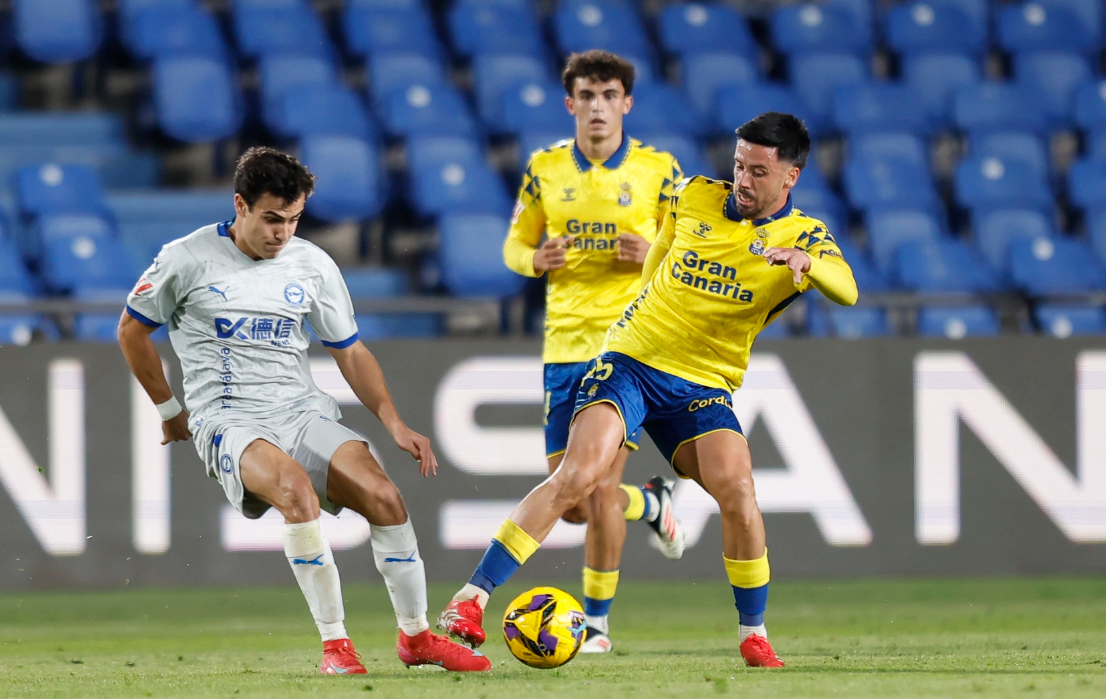 Las Palmas vs Alavés (03:00 – 15/03) | Xem lại trận đấu